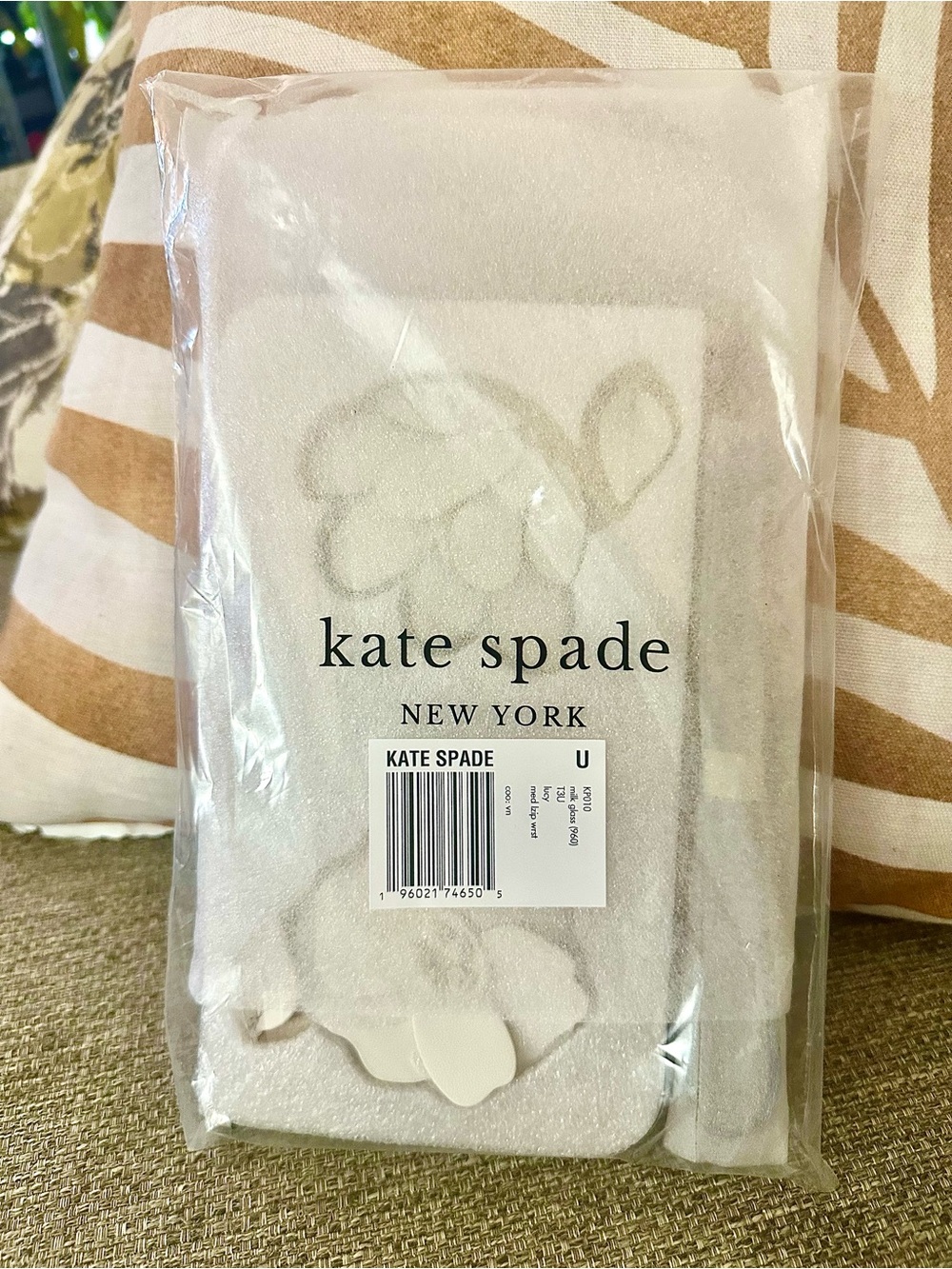 kate spade NEW All Day Tote in Milk Glass | Leather with Color Block MSRP $399 - Picture 15 of 16